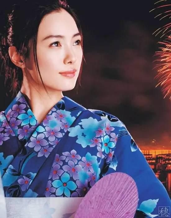 丝袜诱惑一区二区